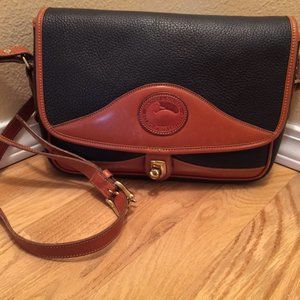 Dooney & Bourke Black/Tan Shoulder/Crossbody Bag